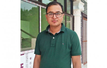 राजेन्द्र आचार्य।