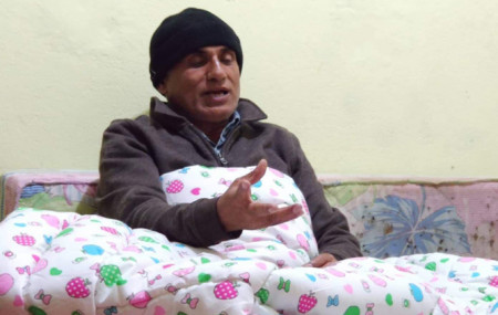 डडेल्धुरामा अनसनरत डाक्टर केसी।