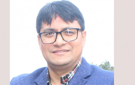 कुमार थापा।