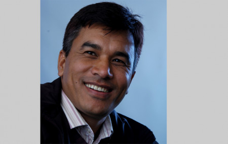 राजुबाबु श्रेष्ठ।