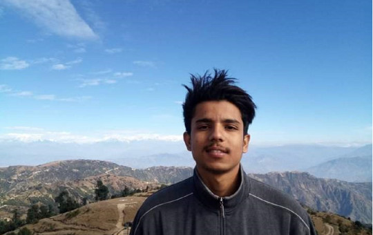 रिसब आचार्य।