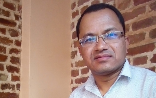 दीपक श्रेष्ठ।