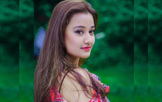 रियाशा दाहाल। तस्बिर सौजन्यः रियासाको फेसबुक